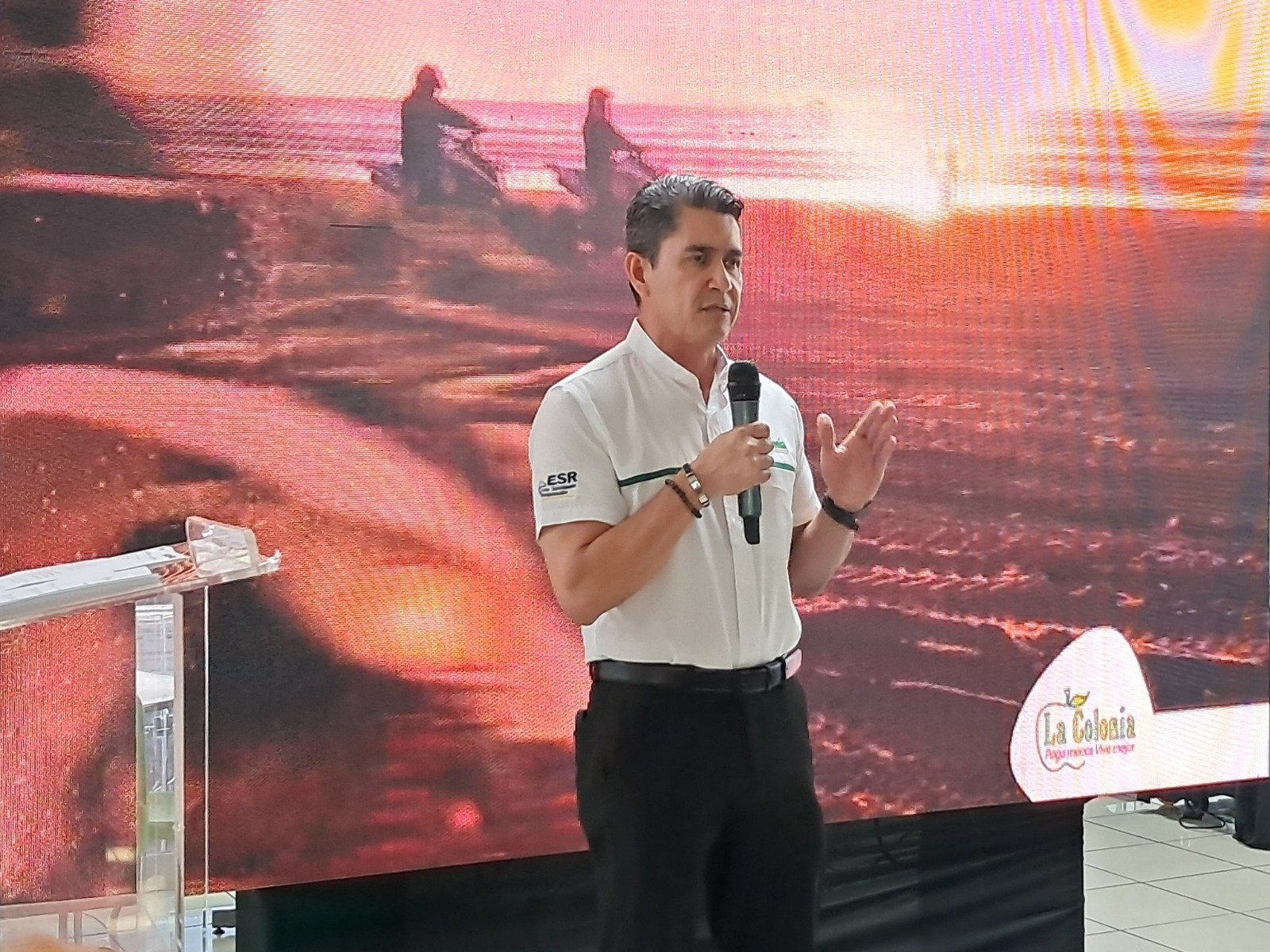 Harold Lovo, Gerente de Mercadeo de Supermercados La Colonia